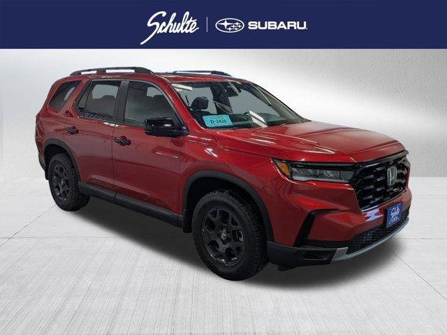 used 2025 Honda Pilot car, priced at $46,855