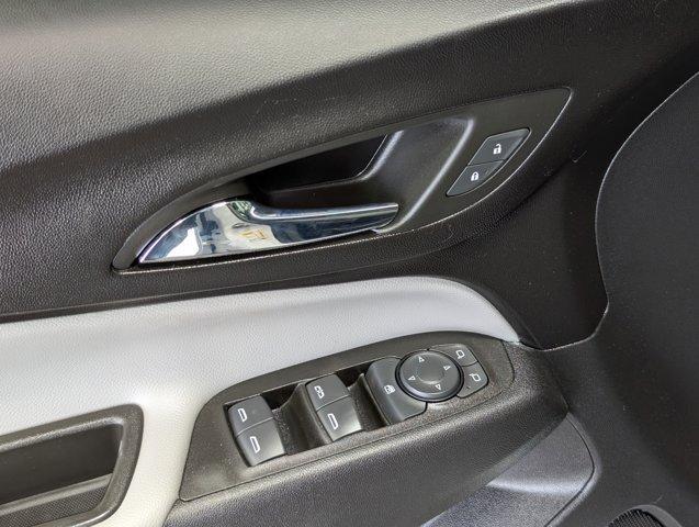 used 2023 Chevrolet Equinox car, priced at $20,255
