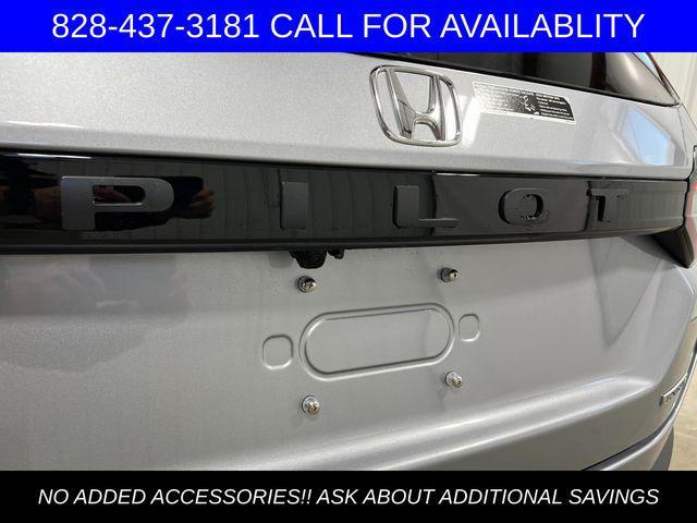 new 2025 Honda Pilot car, priced at $49,095