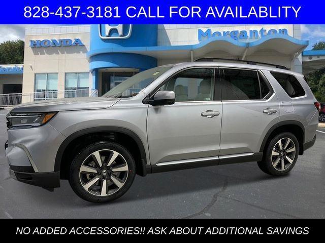 new 2025 Honda Pilot car, priced at $49,095