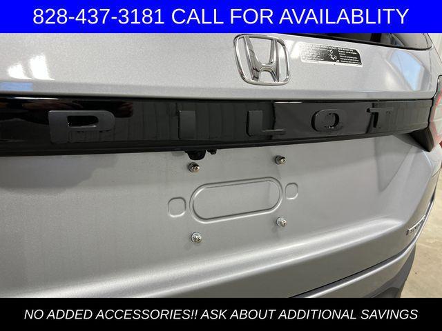 new 2025 Honda Pilot car, priced at $49,050