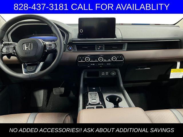 new 2025 Honda Pilot car, priced at $53,260