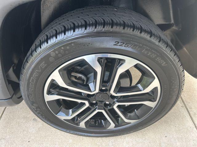 used 2024 Jeep Compass car, priced at $24,900