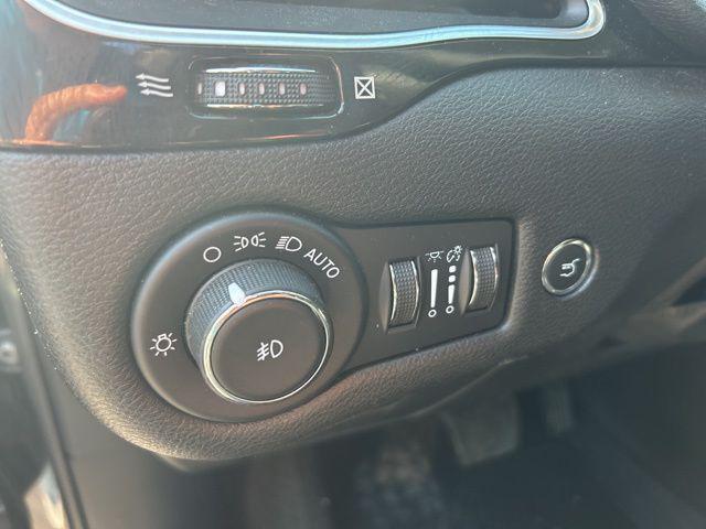 used 2023 Jeep Cherokee car, priced at $22,500