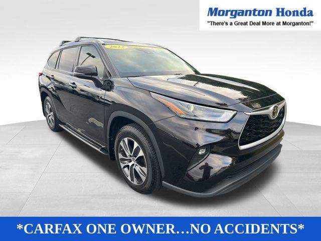 used 2022 Toyota Highlander car, priced at $29,000