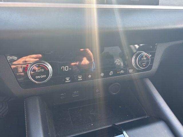 used 2024 Mitsubishi Outlander car, priced at $22,990