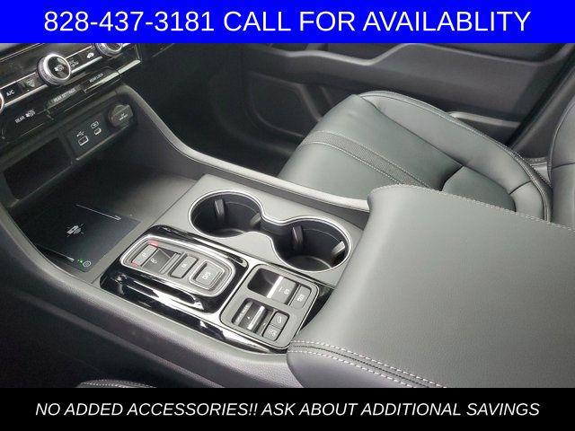 new 2025 Honda Pilot car, priced at $47,405