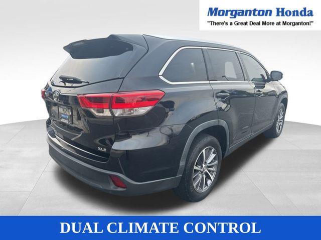 used 2019 Toyota Highlander car, priced at $26,590
