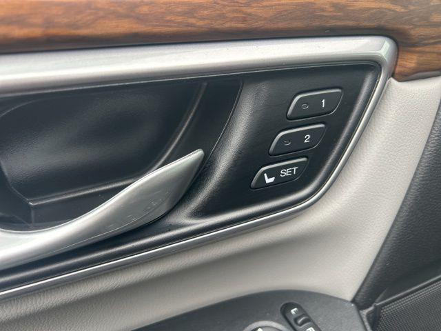 used 2021 Honda CR-V car, priced at $23,400