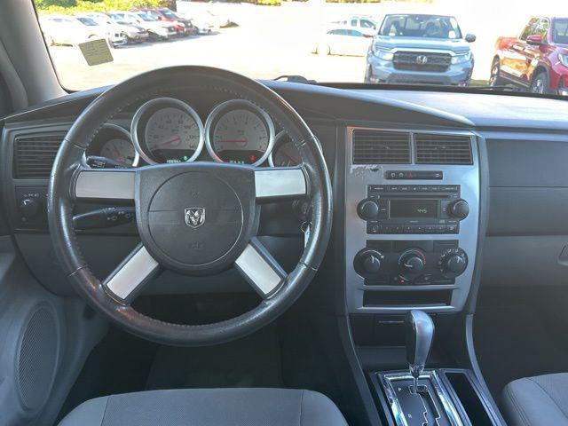 used 2007 Dodge Magnum car, priced at $8,990