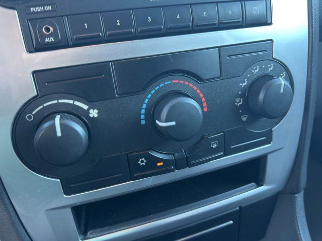 used 2007 Dodge Magnum car, priced at $8,990