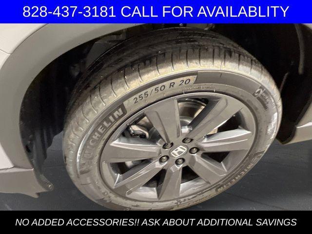 new 2025 Honda Pilot car, priced at $42,695