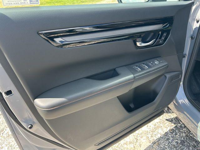 used 2023 Honda CR-V Hybrid car, priced at $31,990