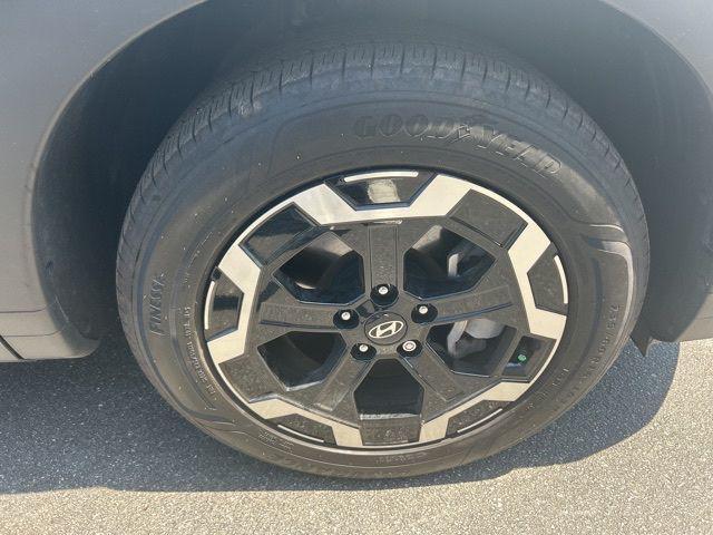 used 2024 Hyundai Santa Fe car, priced at $30,000