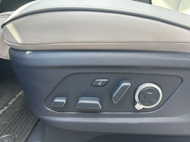 used 2025 Hyundai Palisade car, priced at $49,000