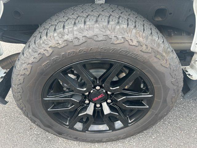 used 2024 GMC Sierra 1500 car, priced at $42,990