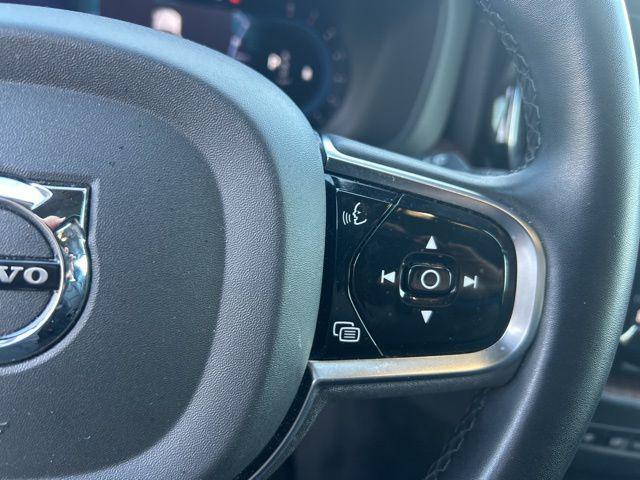 used 2023 Volvo XC60 car, priced at $27,900