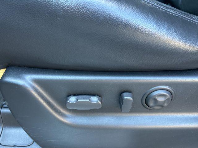 used 2009 Chevrolet Tahoe car, priced at $10,900