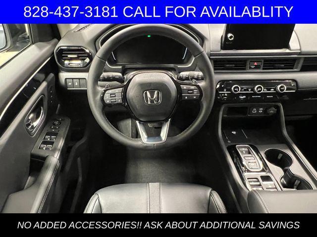 new 2025 Honda Pilot car, priced at $45,550