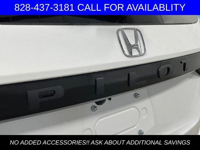 new 2025 Honda Pilot car, priced at $45,550
