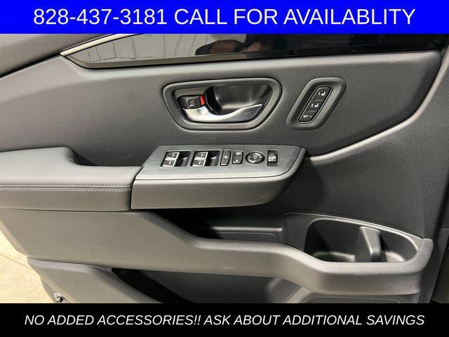 new 2025 Honda Pilot car, priced at $45,550
