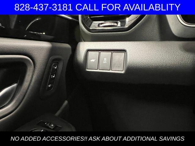 new 2025 Honda Pilot car, priced at $45,550
