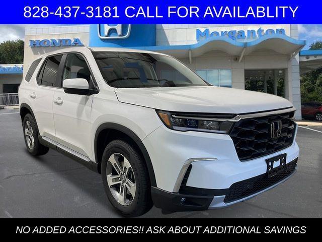 new 2025 Honda Pilot car, priced at $45,550
