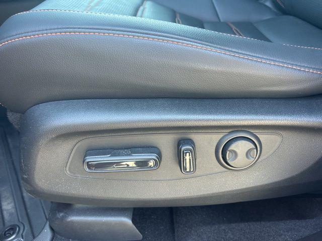 used 2025 Honda CR-V Hybrid car, priced at $32,390