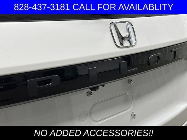 new 2025 Honda Pilot car, priced at $46,405