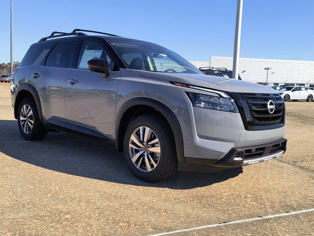 new 2025 Nissan Pathfinder car, priced at $44,965