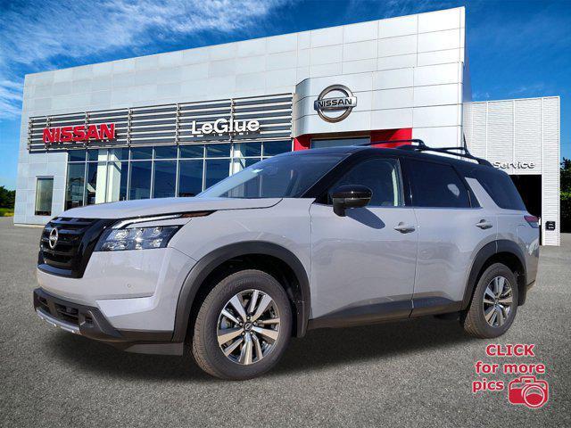 new 2025 Nissan Pathfinder car, priced at $44,965