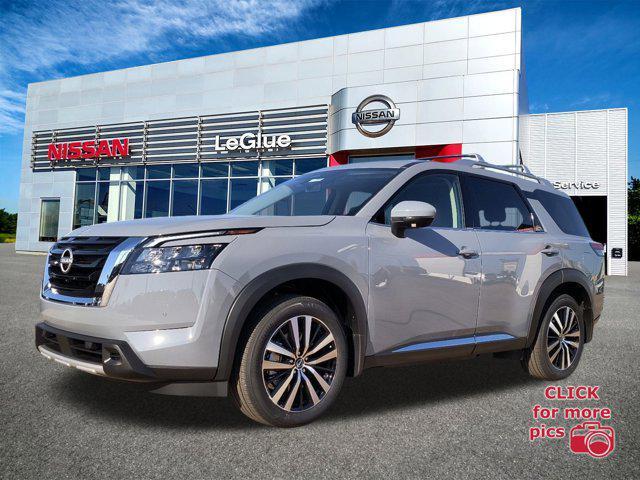 new 2025 Nissan Pathfinder car, priced at $51,530