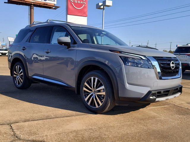 new 2025 Nissan Pathfinder car, priced at $51,530