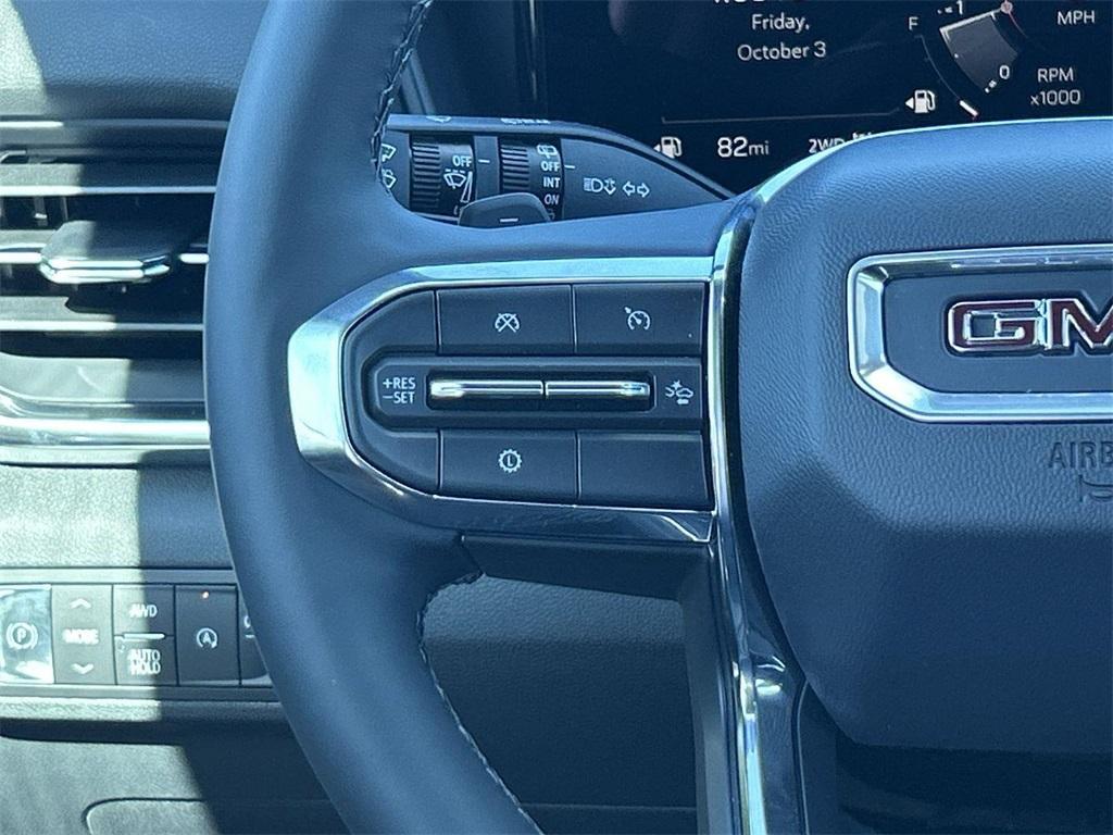 new 2025 GMC Terrain car, priced at $30,162