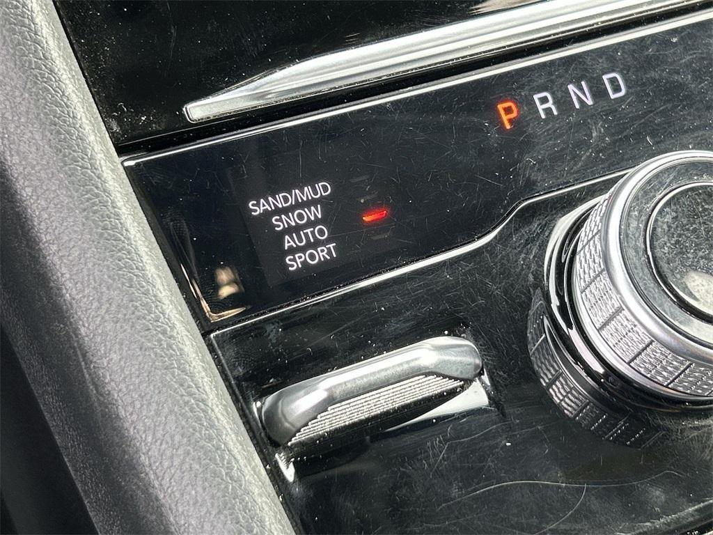 used 2024 Jeep Grand Cherokee car, priced at $36,822