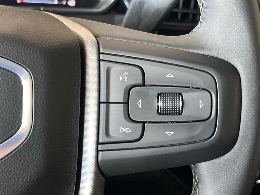 new 2024 GMC Sierra 1500 car, priced at $48,577