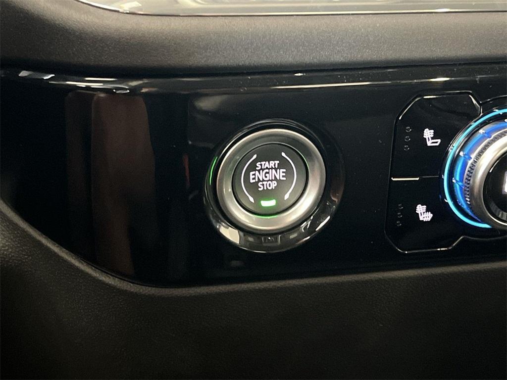 new 2024 GMC Sierra 1500 car, priced at $48,577