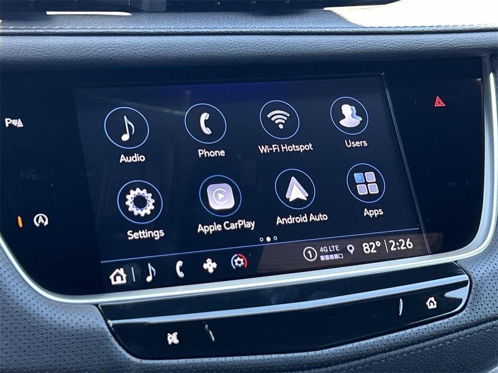 used 2024 Cadillac XT5 car, priced at $41,899