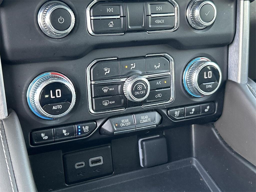 used 2023 GMC Yukon car, priced at $50,954
