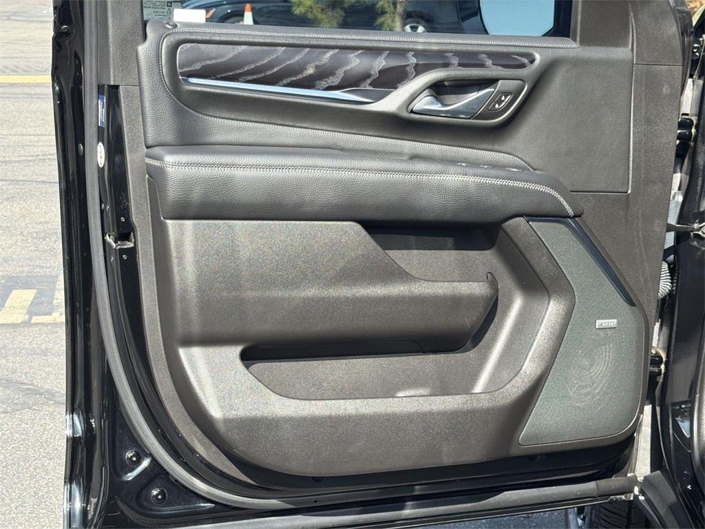 used 2021 GMC Yukon car, priced at $45,880