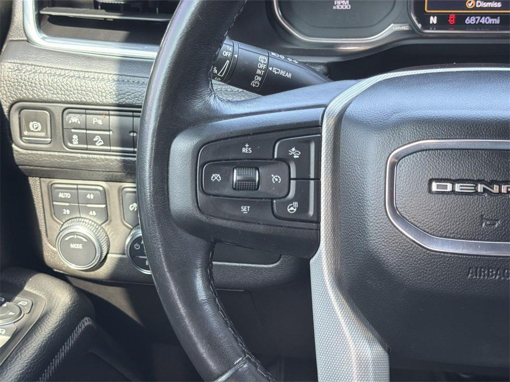 used 2021 GMC Yukon car, priced at $45,880