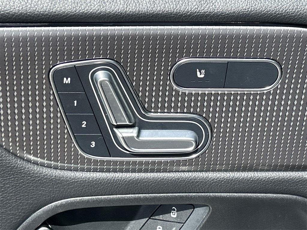 used 2023 Mercedes-Benz GLB 250 car, priced at $29,491