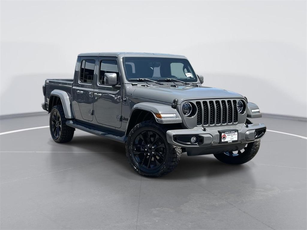 used 2023 Jeep Gladiator car, priced at $30,462