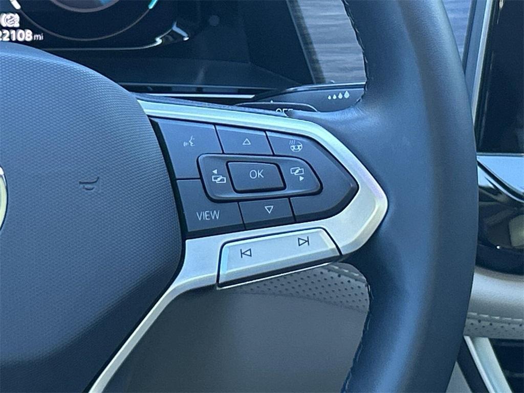 used 2024 Volkswagen Atlas car, priced at $39,979
