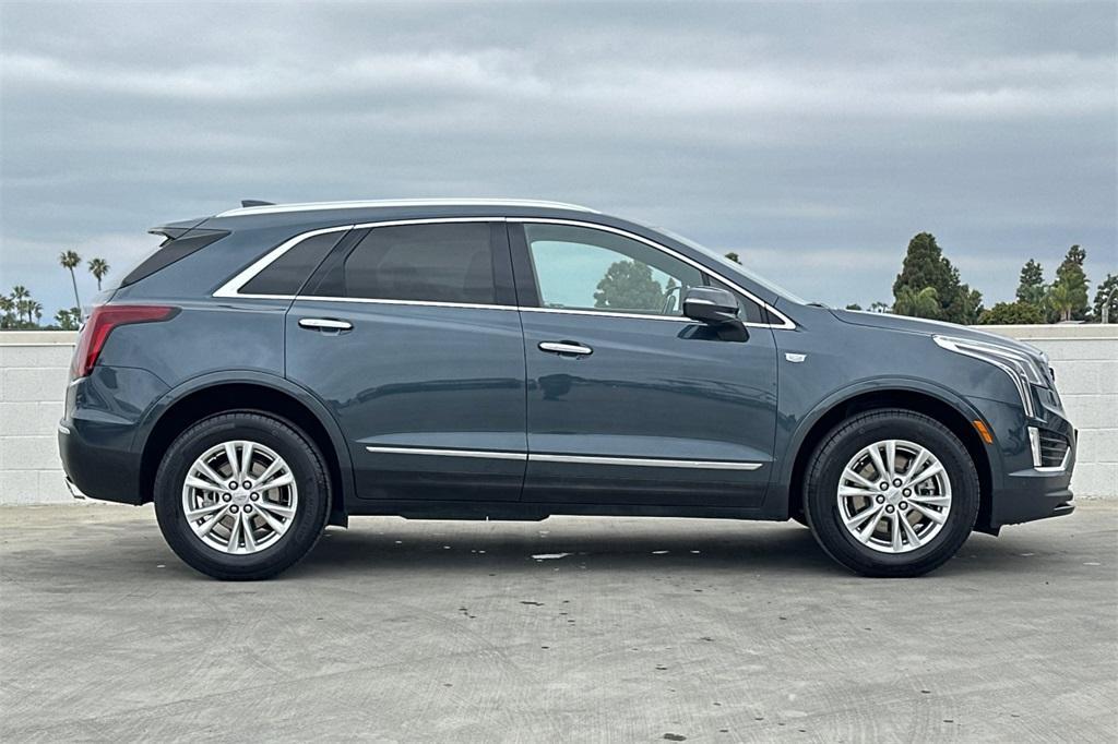 used 2021 Cadillac XT5 car, priced at $24,000