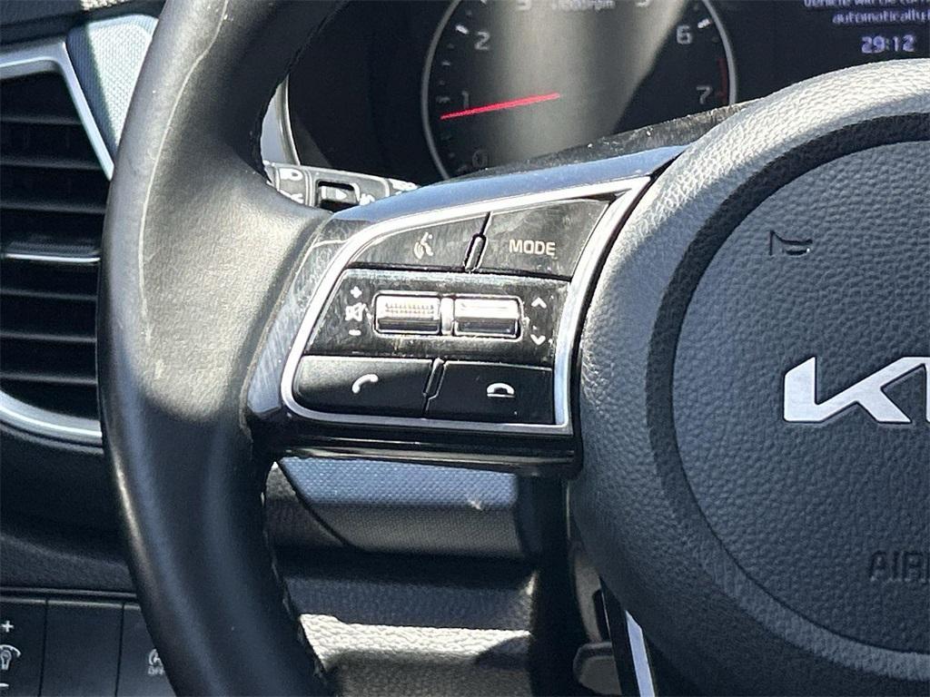 used 2022 Kia Seltos car, priced at $17,781