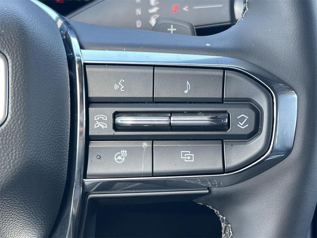 new 2025 GMC Yukon XL car, priced at $87,284