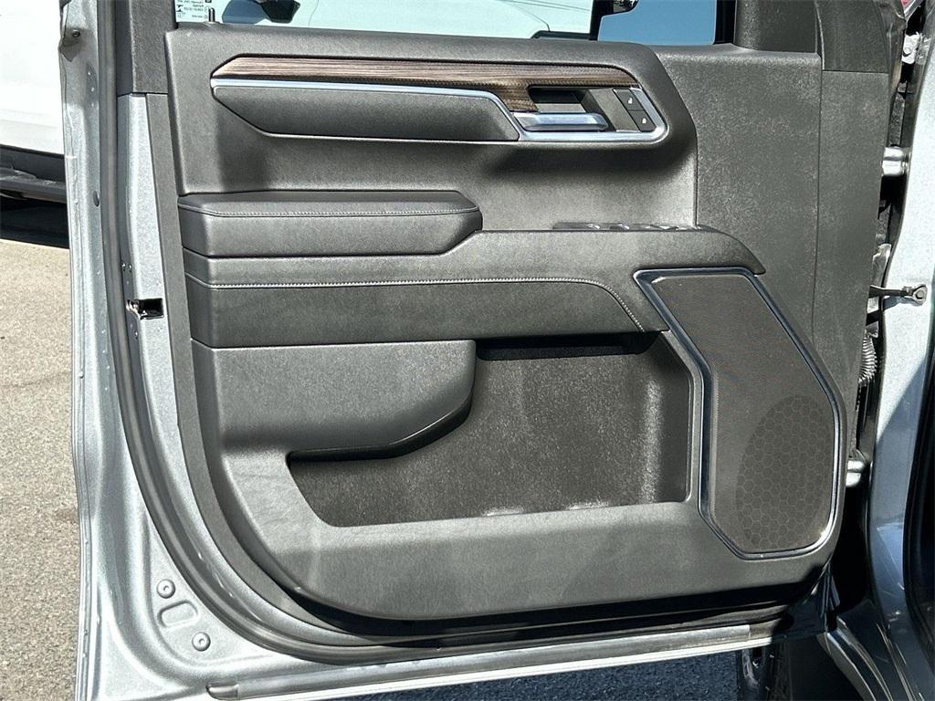 used 2023 Chevrolet Silverado 1500 car, priced at $45,645