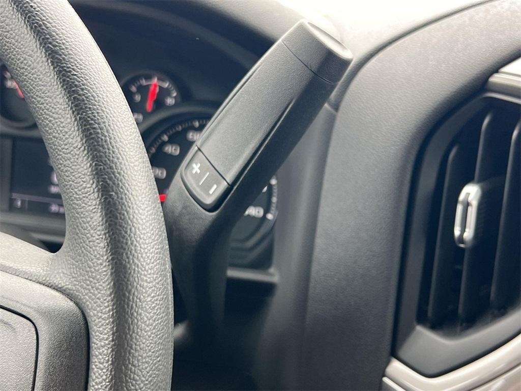 new 2025 GMC Sierra 1500 car, priced at $32,479