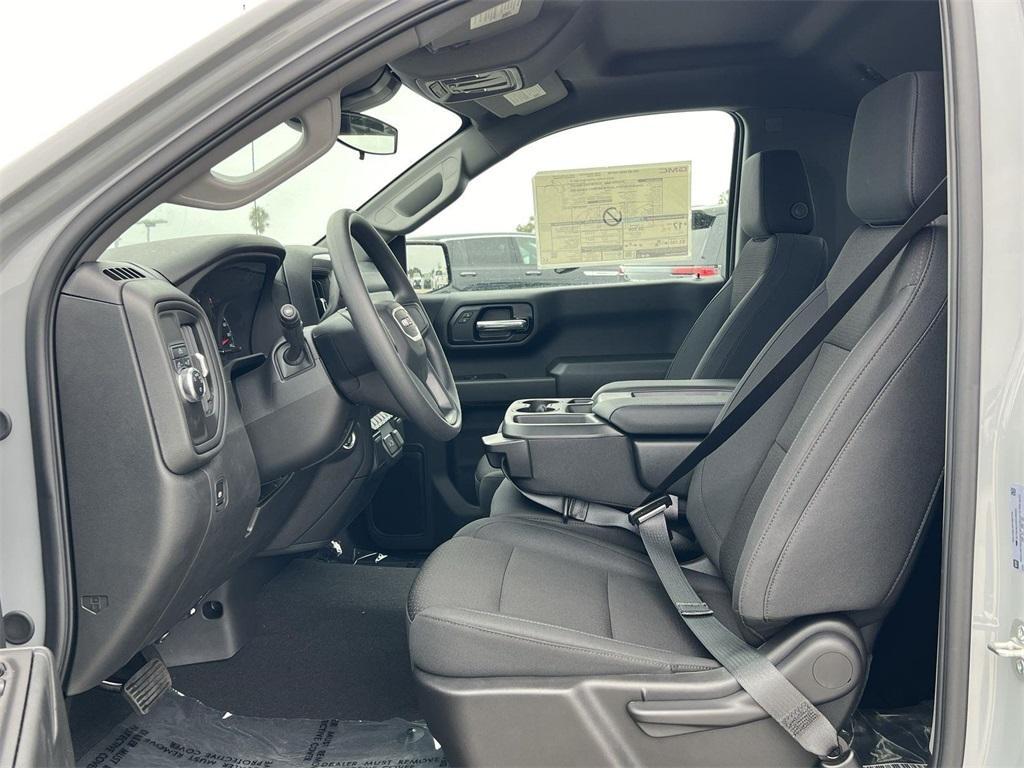 new 2025 GMC Sierra 1500 car, priced at $32,479